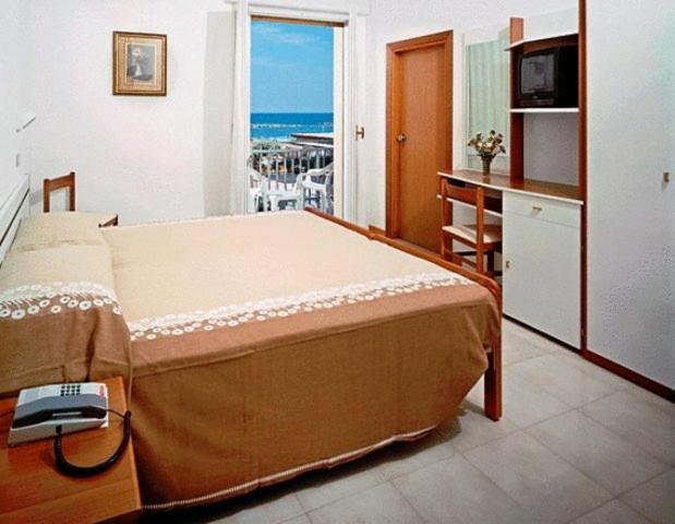 Hotel Saint Tropez Spa & Restaurant Lido Di Savio Oda fotoğraf